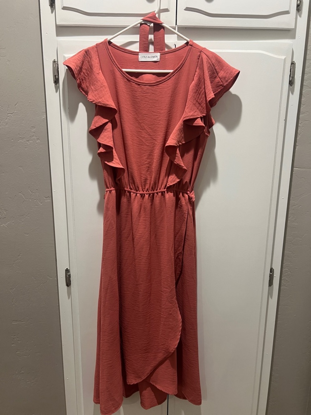 Citrus and Lemon - Coral Ruffle Midi Dress by Crislu & Lemon